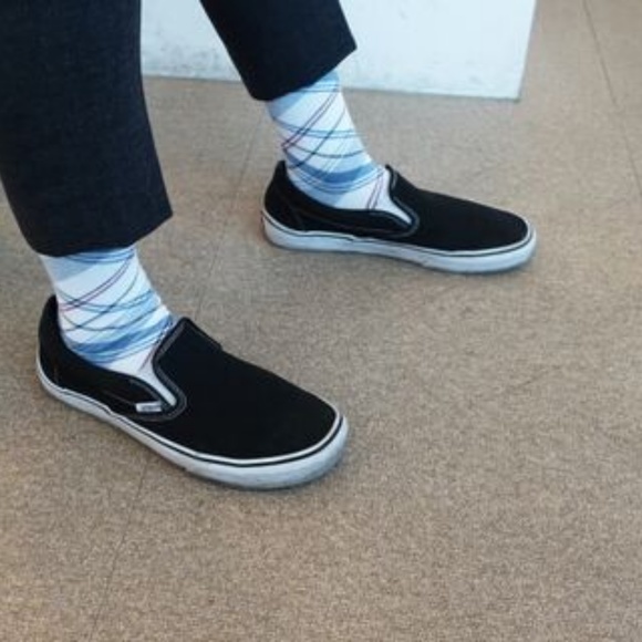 Mens Printed& Patterned Socks | 4 Pair Set - Picture 5 of 5